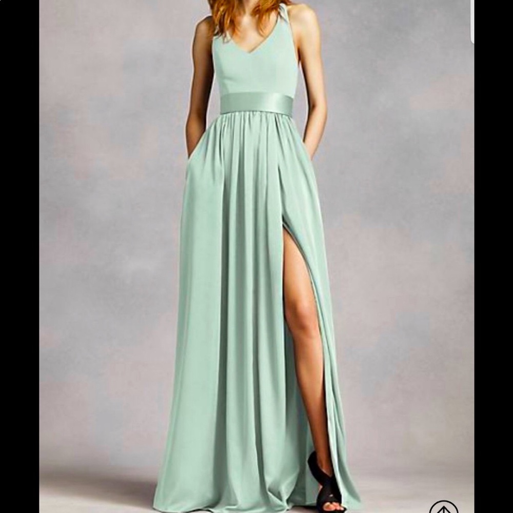 NWT Vera Wang White Halter Dress With Sash